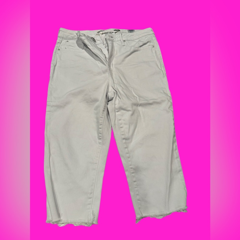 Seven7 Ladies Jeans Capris
